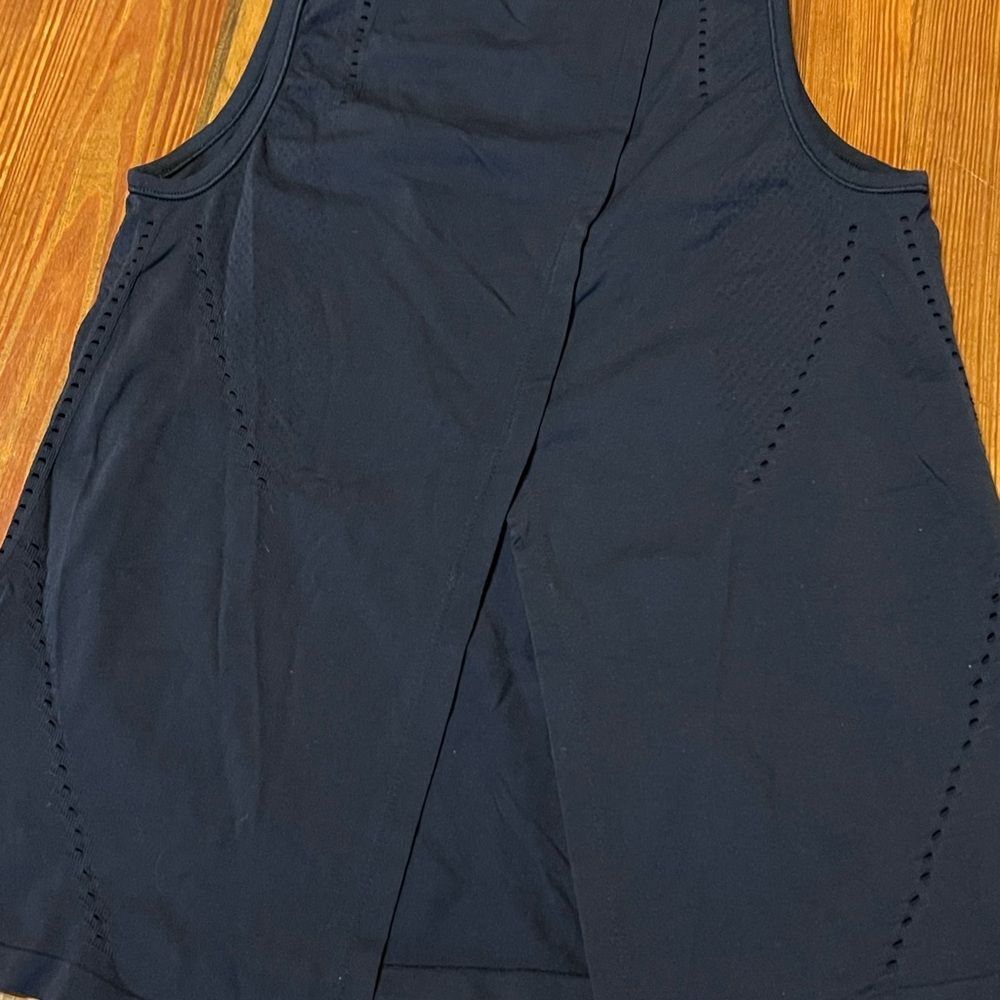 Athleta Foothill Crew Neck Split Back Sleeveless … - image 5